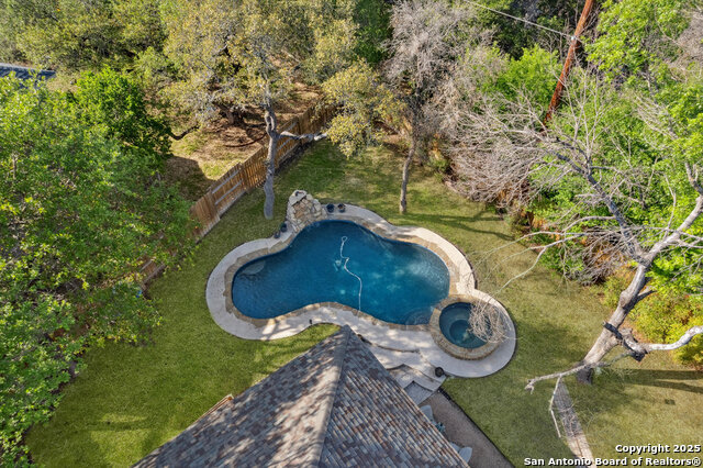 Image 61 of 65 For 2047 Thicket Trail Dr