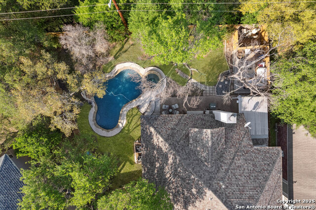 Image 62 of 65 For 2047 Thicket Trail Dr