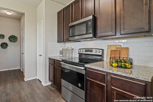 Image 6 of 46 For 4955 Blue Ranch