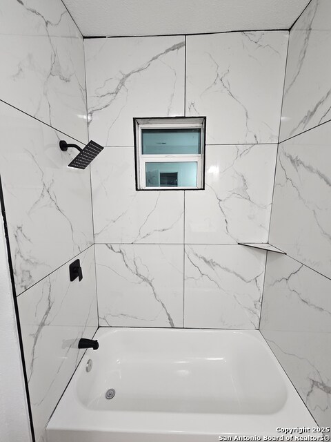 Image 13 of 15 For 1827 Ashby  