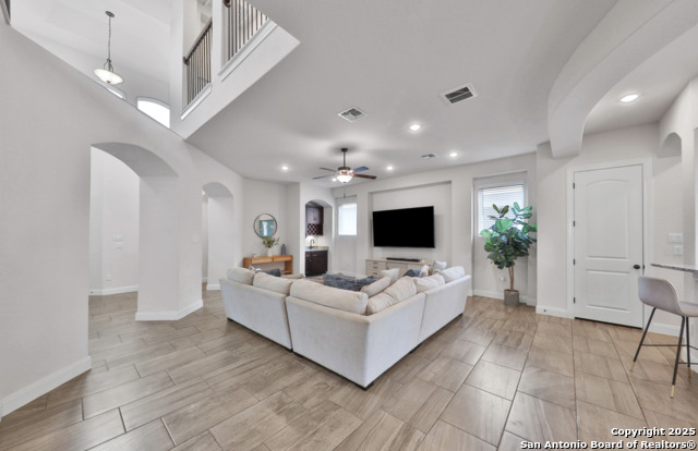 Image 2 of 15 For 6514 Comanche Post