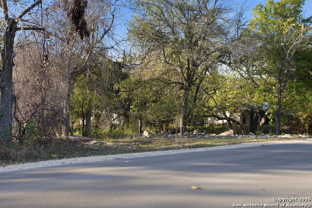 Image 2 of 24 For 1461 White Water