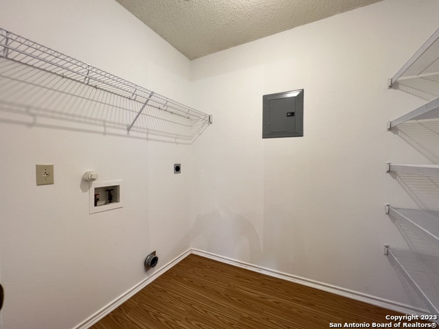 Image 9 of 24 For 11926 Auburn Brook