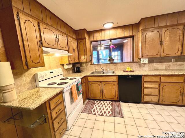 Image 14 of 46 For 433 Fort Clark Rd