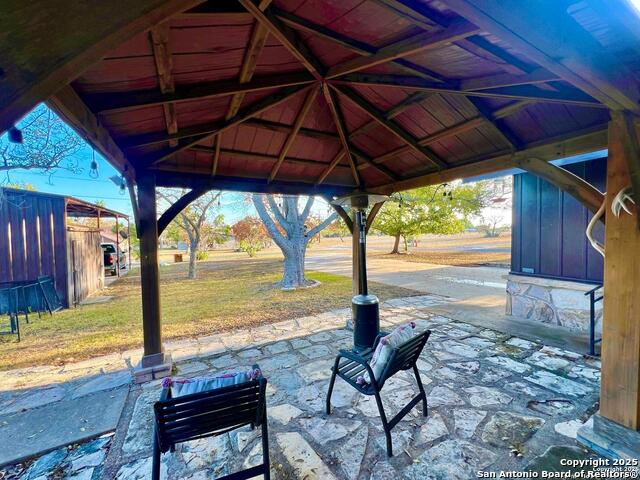 Image 25 of 46 For 433 Fort Clark Rd