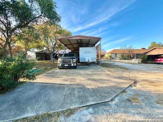 Image 28 of 46 For 433 Fort Clark Rd