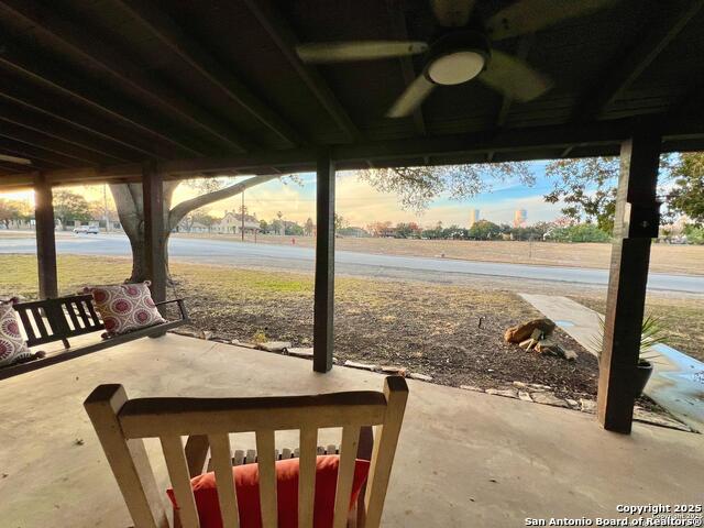 Image 36 of 46 For 433 Fort Clark Rd