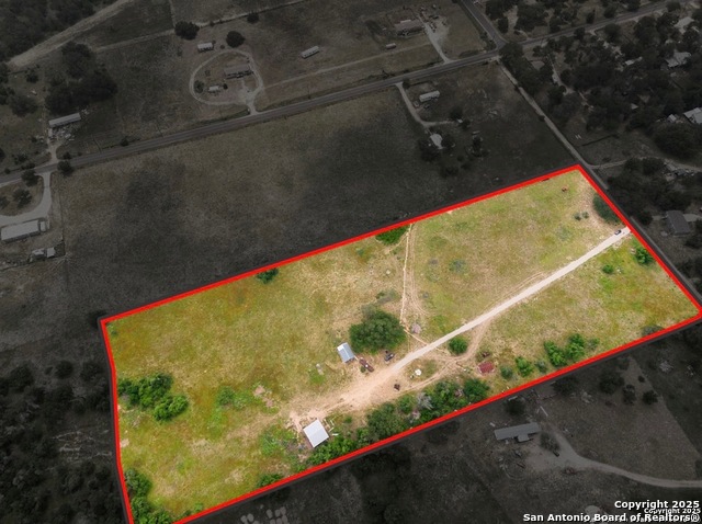 Image 8 of 9 For 1585 Mogford Rd