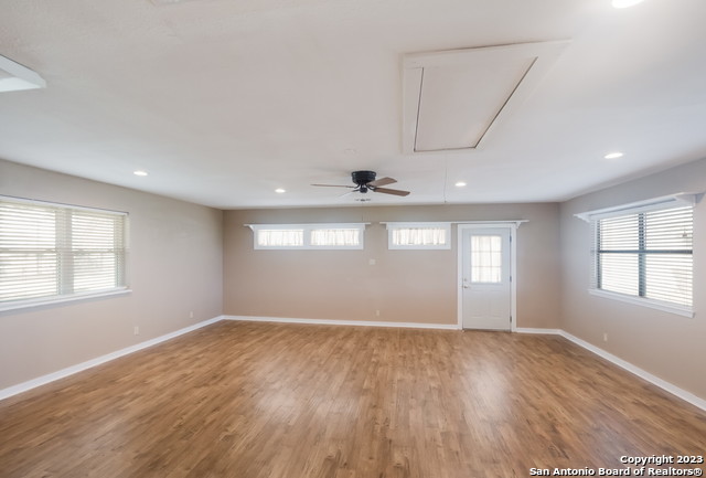 Listing photo id 20 for 15251 Miller Rd