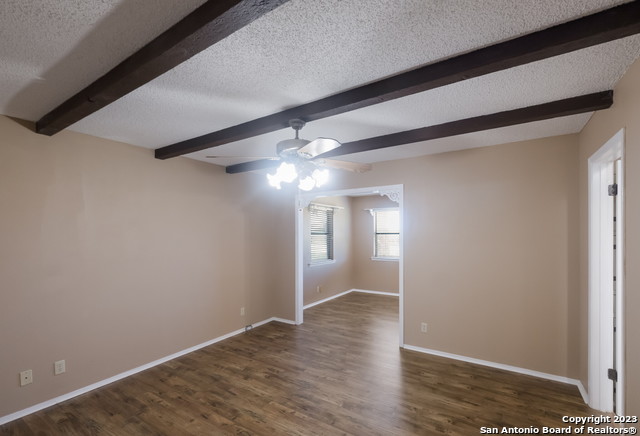 Listing photo id 22 for 15251 Miller Rd