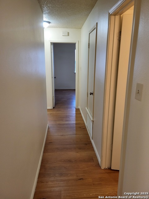 Image 6 of 11 For 8934 Golden Brook