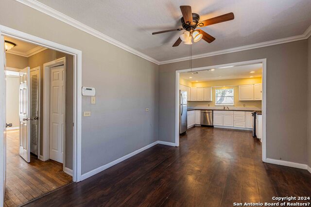 Image 12 of 36 For 461 Westminster Ave