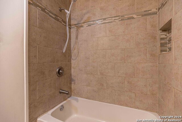 Image 20 of 36 For 461 Westminster Ave