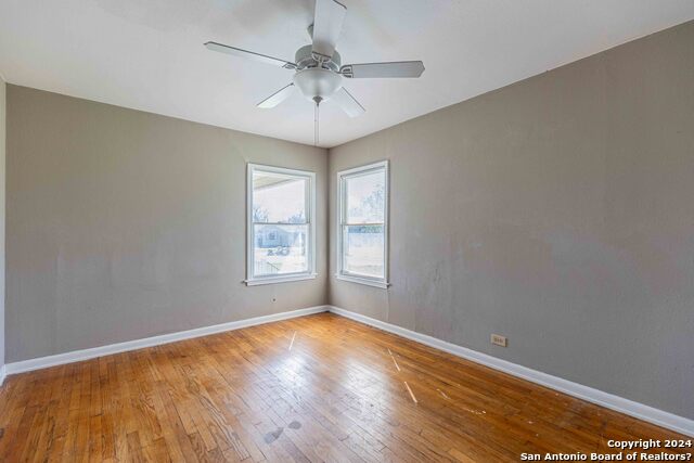 Image 26 of 36 For 461 Westminster Ave