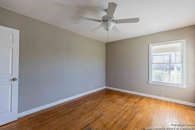 Image 27 of 36 For 461 Westminster Ave