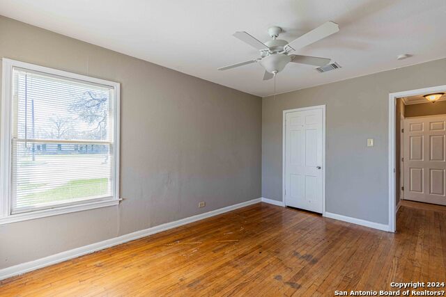 Image 28 of 36 For 461 Westminster Ave