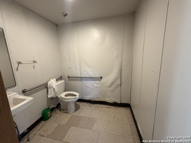 Image 12 of 13 For 111 Harlan  