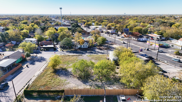 Image 4 of 13 For 111 Harlan  