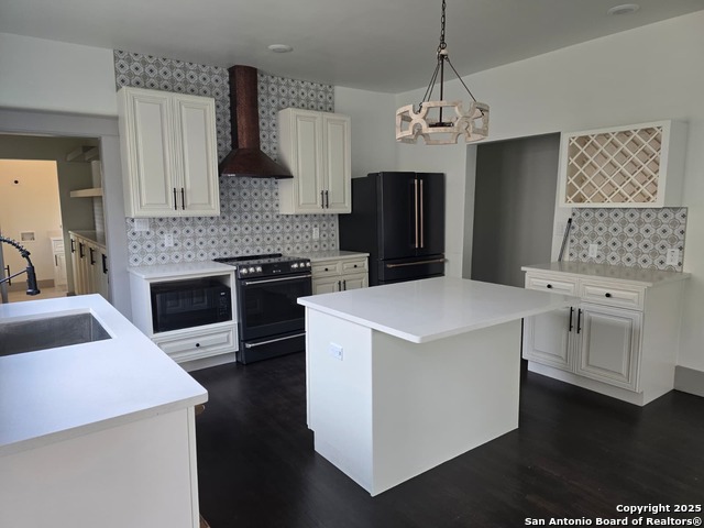 Listing photo id 10 for 501 Agarita W