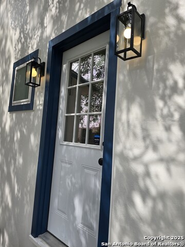 Listing photo id 29 for 501 Agarita W