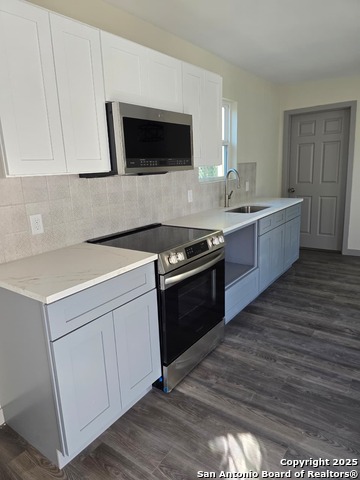 Listing photo id 39 for 501 Agarita W