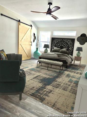 Listing photo id 42 for 501 Agarita W