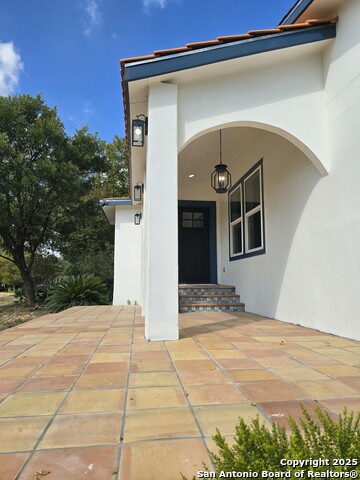 Listing photo id 3 for 501 Agarita W