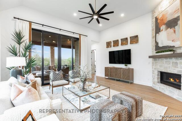 Image 16 of 44 For 201 Barton Creek