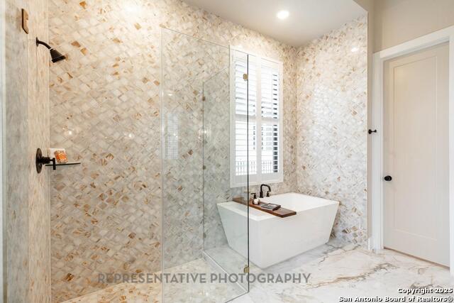 Image 22 of 44 For 201 Barton Creek