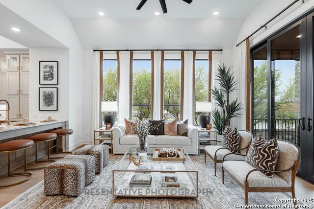 Image 3 of 44 For 201 Barton Creek