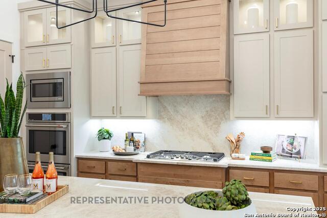 Image 7 of 44 For 201 Barton Creek