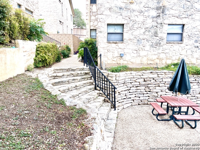 Image 34 of 37 For 7738 Chambers Rd.  403