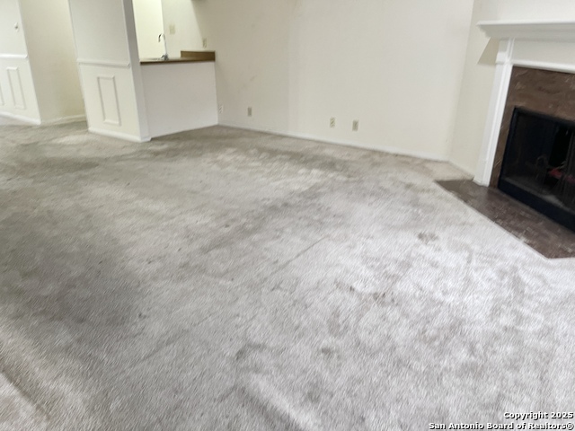 Image 9 of 37 For 7738 Chambers Rd.  403