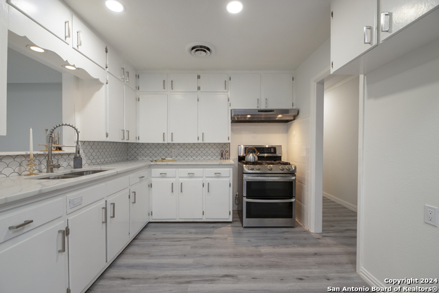 Image 43 of 48 For 636 Southeast Terrace