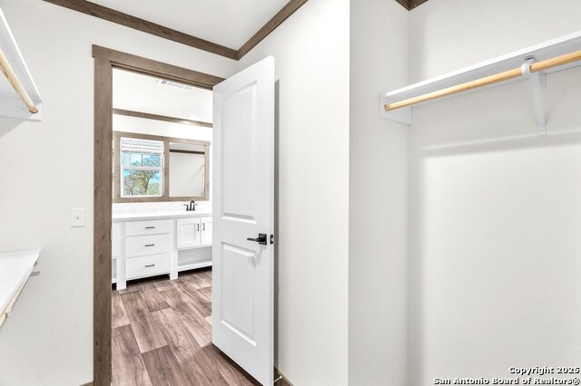 Image 23 of 31 For 136 Syrah St