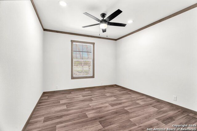 Image 24 of 31 For 136 Syrah St