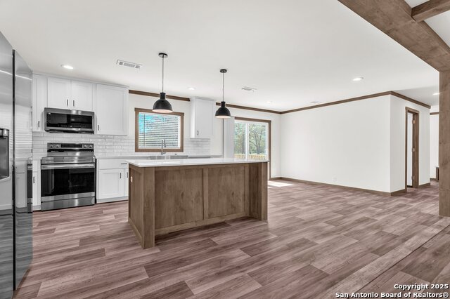 Image 6 of 31 For 136 Syrah St