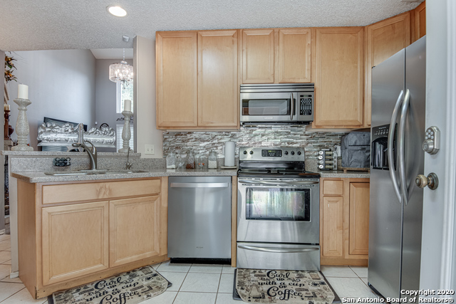 Image 10 of 22 For 6250 Candleview Ct