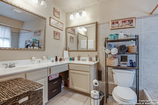 Image 14 of 22 For 6250 Candleview Ct