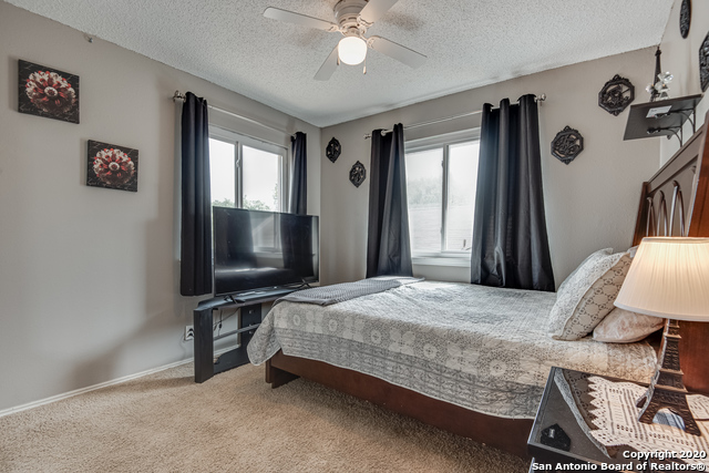 Image 16 of 22 For 6250 Candleview Ct