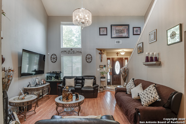 Image 5 of 22 For 6250 Candleview Ct