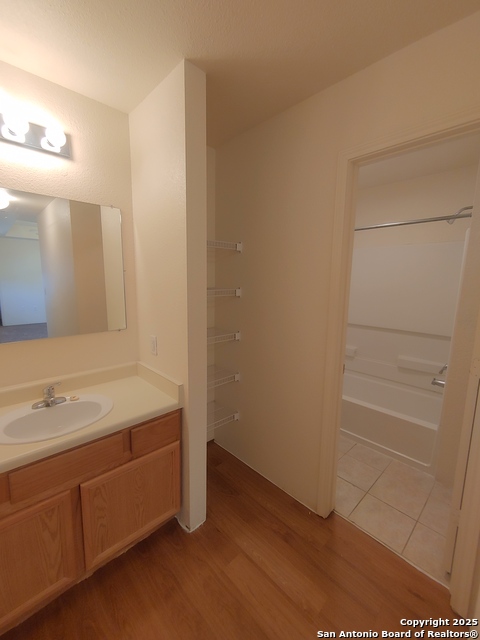 Image 14 of 14 For 8011 Maverick Climb