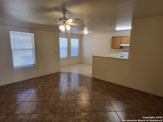 Image 5 of 14 For 8011 Maverick Climb