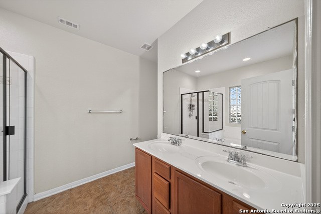 Image 18 of 31 For 6037 Scenic Links