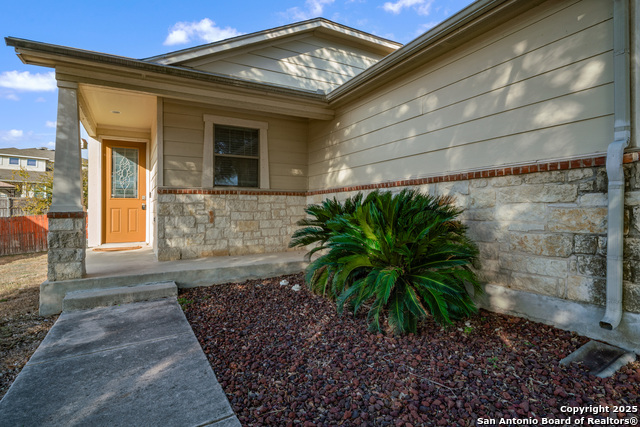 Image 4 of 31 For 6037 Scenic Links