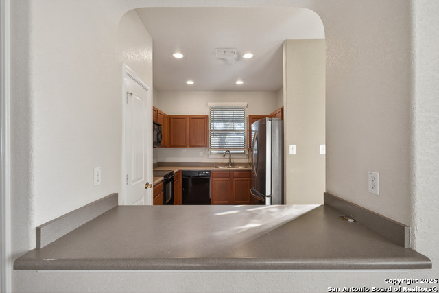 Image 6 of 31 For 6037 Scenic Links