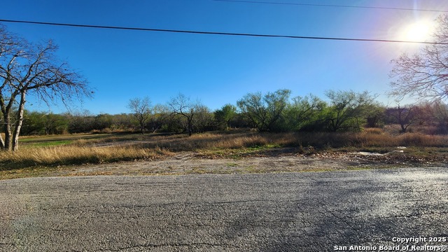 Image 3 of 7 For 502 E Ansley Blvd E