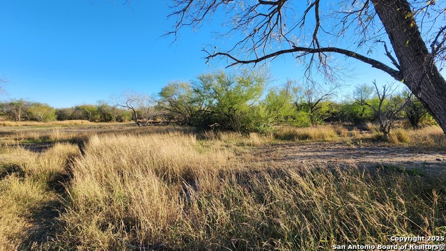 Image 6 of 7 For 502 E Ansley Blvd E