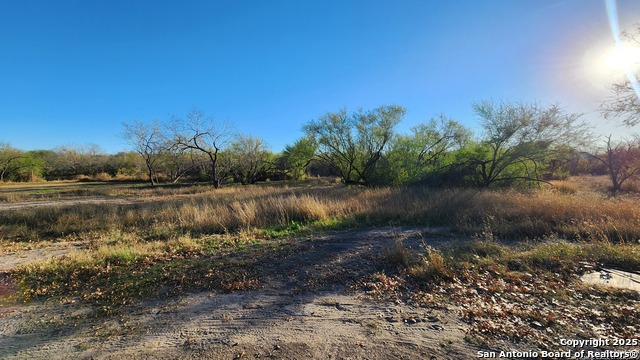 Image 7 of 7 For 502 E Ansley Blvd E