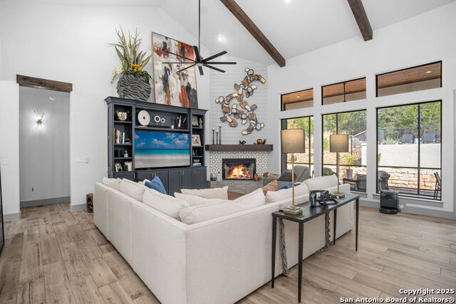 Image 12 of 54 For 2016 Brunello